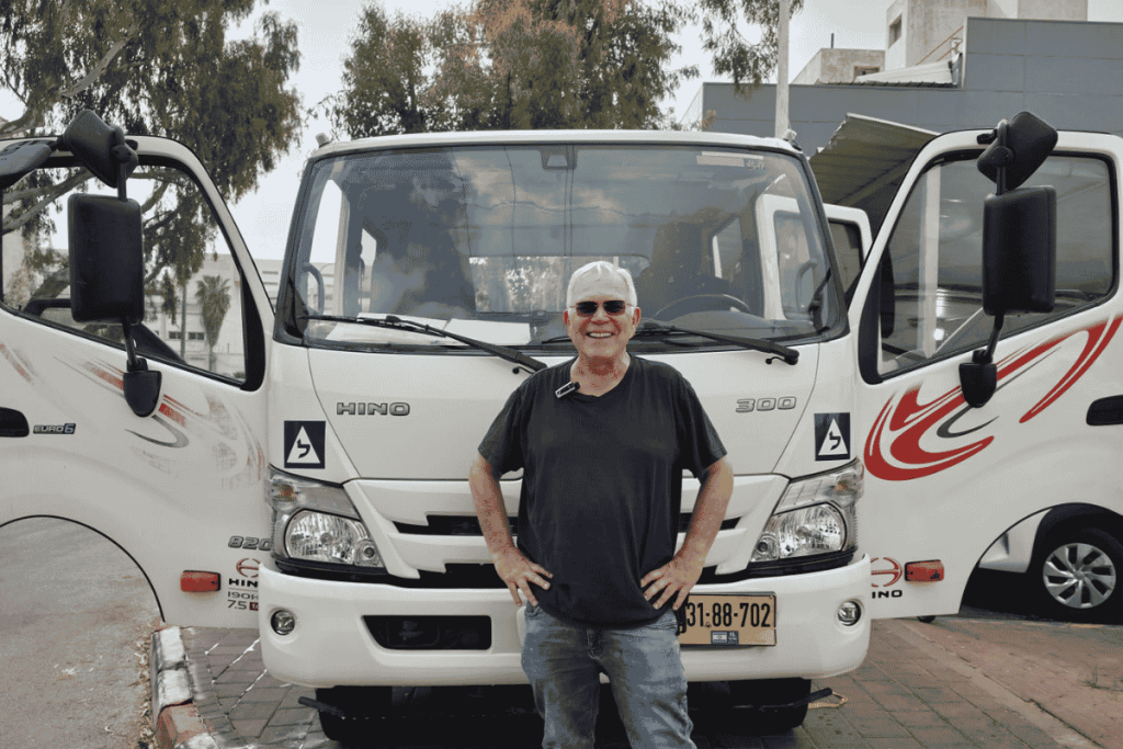 אילן אוסטרייכר מורה נהיגה למשאית
