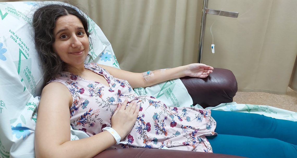סבלת מהריון עם היפראמזיס גרבידרום? "טיפול רגשי עוזר להתמודד עם הטראומה ולהתחבר לתינוק"